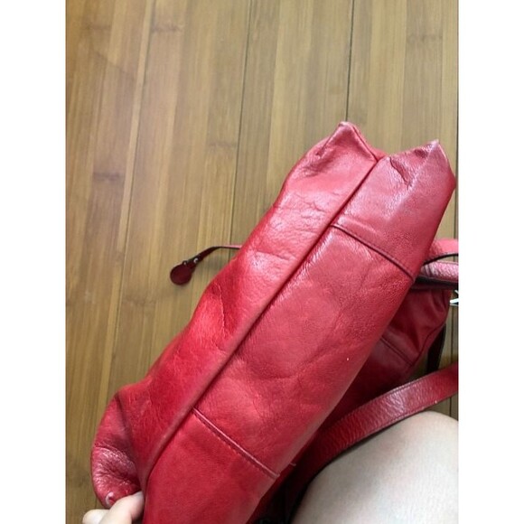 Rabeanco Red Leather Shoulder or Tote Bag - Picture 4 of 6